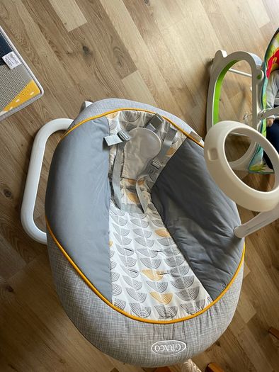 baby swing