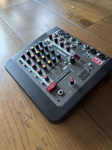 Allen & Heath ZED6FX mixer
