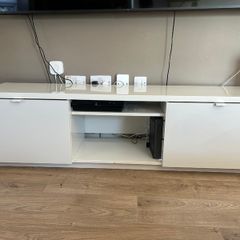 Tv unit