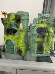 he man  castle grey skull