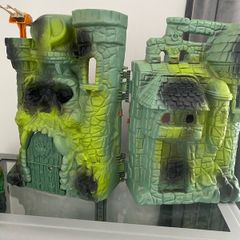 he man  castle grey skull