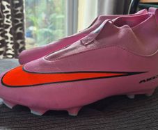Nike Football Boots UK4