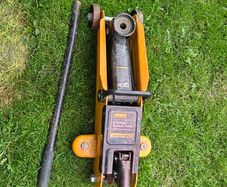 trolley jack
