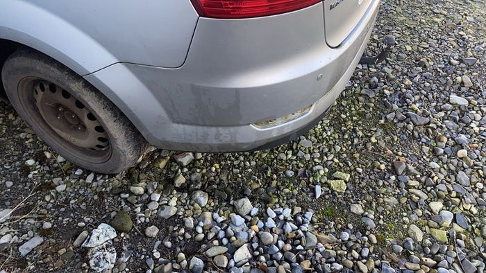 Ford Mondeo mk4 2010 rear bumper complete with parking sensors
