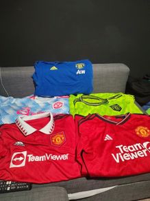 Manchester United bundles