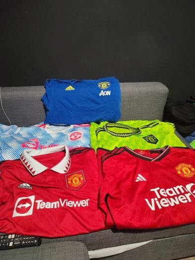 Manchester United bundles