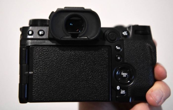 Fuji XH 2 and Fujifilm XF 10-24mm F4 R OIS WR Lens