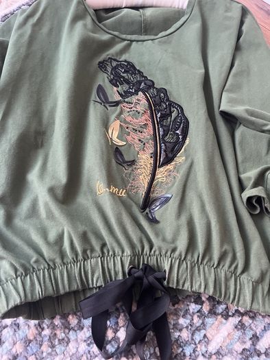 women's blouse, uni size