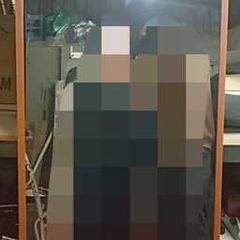 Wall mirror