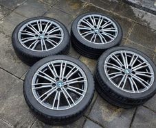 Bmw M sport Alloys wheels