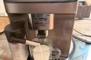 Delonghi Magnifica Evo Coffee Machine