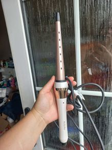 Excellent conical curling Remington.