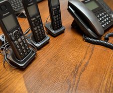 Office or home phone with 3 repeat handsets. Panasonic Kx tgf329e