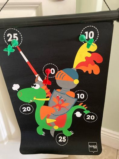 Safe magnetic darts for kids