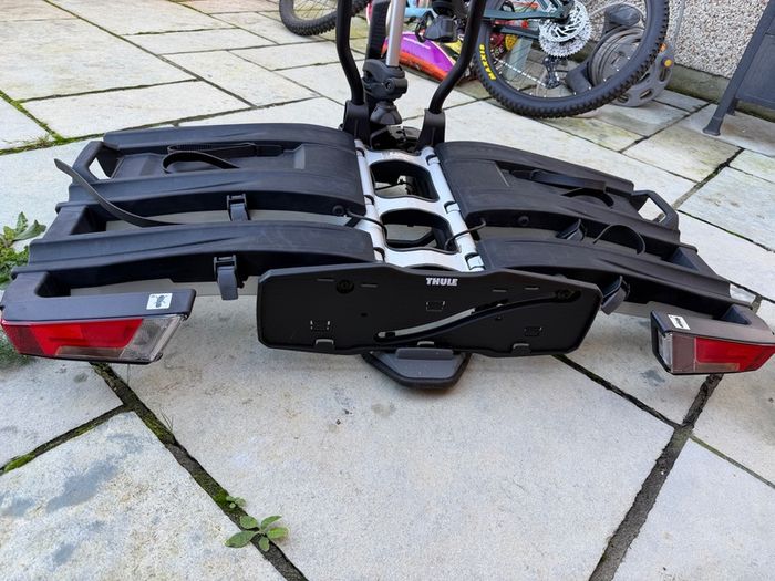 Thule EasyFold XT 3 934 Folding Towbar Bike Rack