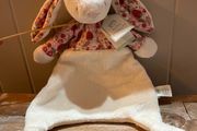Jellycat Blossom Cream Bunny 'Berry' Comforter new