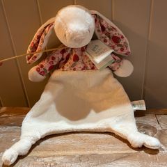 Jellycat Blossom Cream Bunny 'Berry' Comforter new