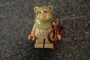 LEGO Star Wars Ewok Warrior from Advent Calendar 2015 (Day 8)