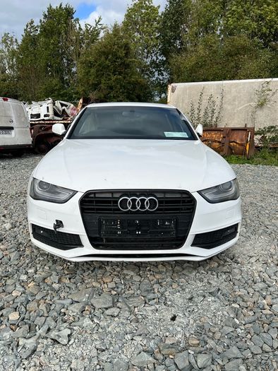 Breaking audi a4 2014 2.0tdi s line cjca mvs Ly9c