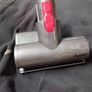 dyson v8 Image 5