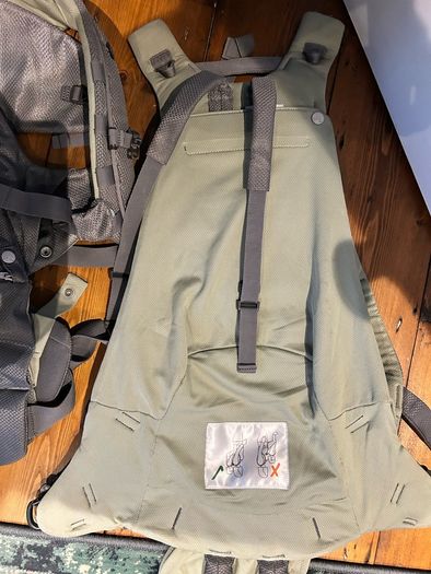 Baby and toddler sling / carrier. Stokke MyCarrier Front and back carrier