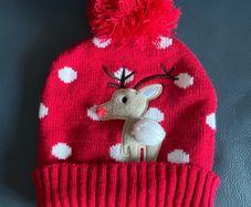 kids christmas reindeer  beanie hat with bobble 2-9 y