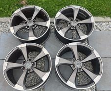 Audi R18 Alloys / Nearly NEW / 5x112