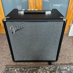 Fender Rumble 25