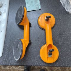 Heyco double suction cup lifter