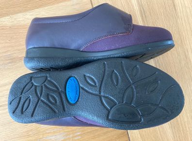 Cosyfeet "Karen" Ladies Stretch to Fit Comfort Shoe