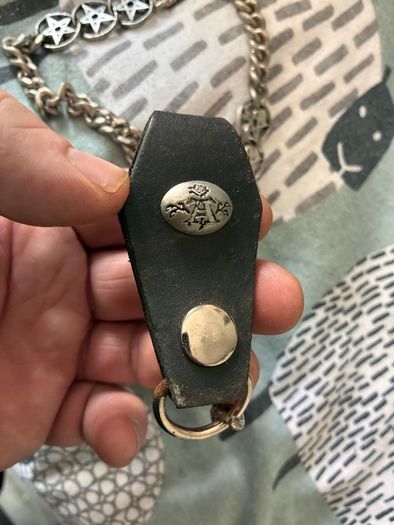 90s goth keychain holder