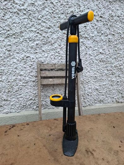 Vorel High Pressure Floor Bicycle Pump with Gauge