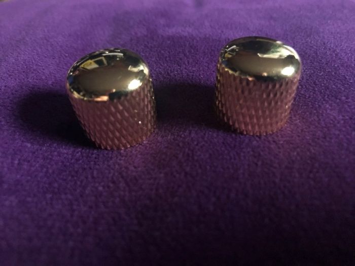 Guitar Gold Knobs Set Of 2 brand new
