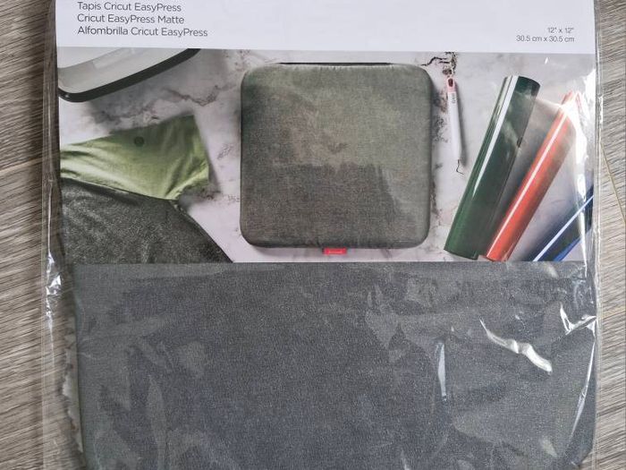 Cricut Easypress 3 & Cricut Easypress Mat