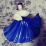 Beautiful Vintage 1979 Royal Doulton " ELAINE" Figurine Image 4