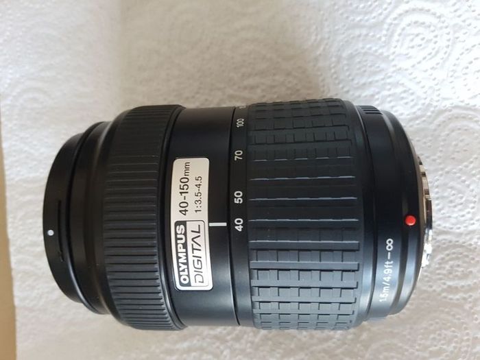 Olympus 40-150mm f/3.5-4.5 Zuiko Digital Zoom Lens