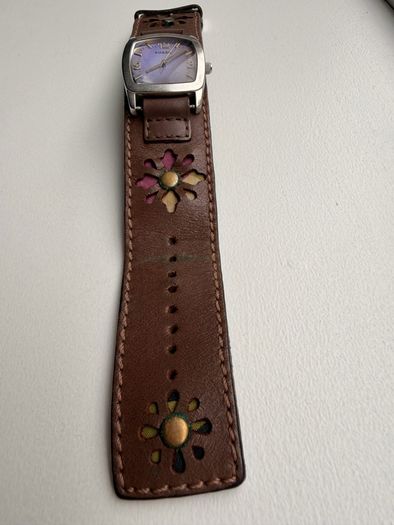 Fossil Wide Cuff Watch | Vintage Style Leather Strap | Brown | Unique Statement Watch