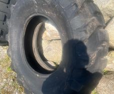 tyres jcb