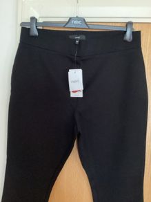 Black full length ladies leggings NEW