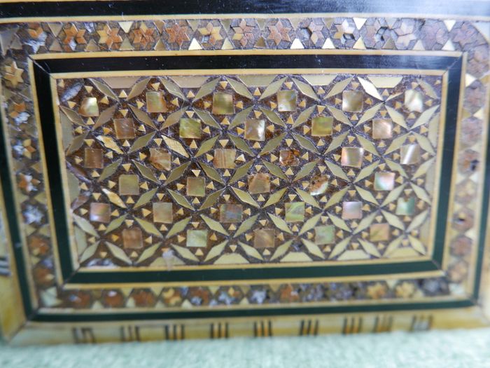 Vintage Handmade Wooden Jewelry Box Wood Trinket Storage Wood Box Mother of Pearl Inlay