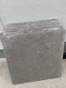 Kota blue limestone paving slabs (60cm x 60cm)