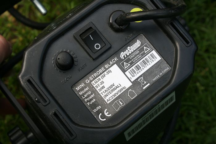 Compact Euro Light ,Flashing Light, Q-Strobe LG38 Black pro Sound