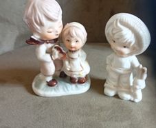 2 Porcelain Figurines