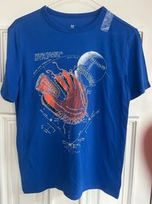 GAP blue T-shirt
