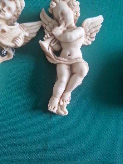 cherubs