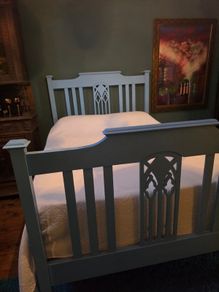 Double Bed ( " Four Foot Six")