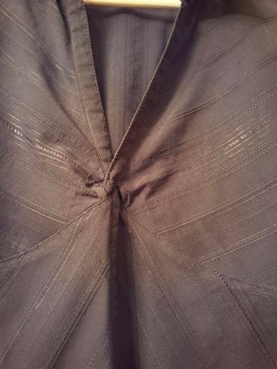 Blouse size 18