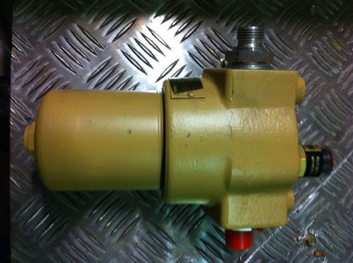 Hydraulic filter housing  (Parker Hydraulics)