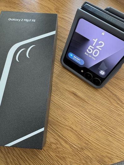 Samsung Z Flip 7 FE