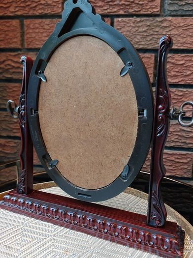 Antique Oval Picture Frame